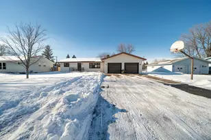 1318 Loring Ave, Detroit Lakes, MN 56501 - Photo 3
