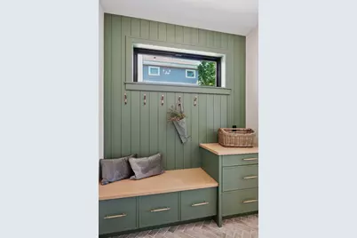 5913 Abbott Avenue S, Edina, MN 55410 - Photo 25