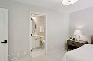 5913 Abbott Ave S, Edina, MN 55410 - Photo 49