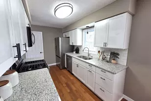 11209 Independence Ave N, Champlin, MN 55316 - Photo 9