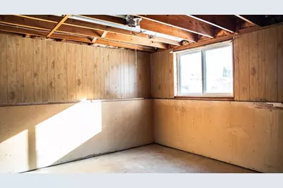 2408 21st Avenue SW, Willmar, MN 56201 - Photo 25