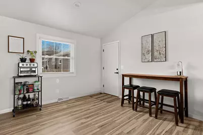 510 Madison Street E, Caledonia, MN 55921 - Photo 7