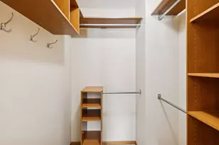 561 Dresden Dr, Chaska, MN 55318 - Photo 19