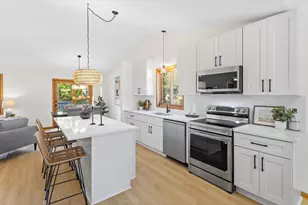 8064 Narcissus St, Victoria, MN 55386 - Photo 5