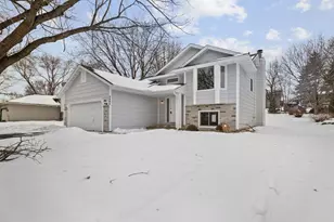 8064 Narcissus St, Victoria, MN 55386 - Photo 3