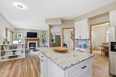 20355 Jupiter Way, Lakeville, MN 55044 - Photo 3