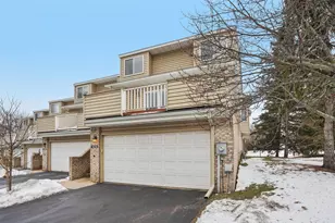 14246 Hibiscus Ct, Apple Valley, MN 55124 - Photo 21