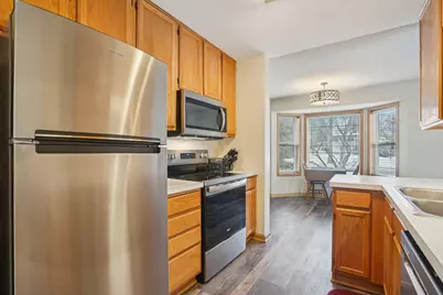 14246 Hibiscus Court, Apple Valley, MN 55124 - Photo 5