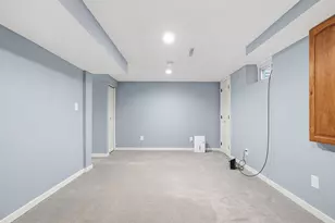 701 Eldridge Ave W, Roseville, MN 55113 - Photo 25