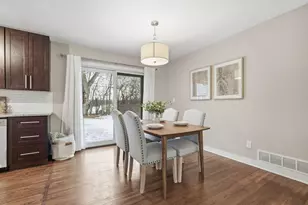 701 Eldridge Ave W, Roseville, MN 55113 - Photo 7