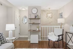 701 Eldridge Ave W, Roseville, MN 55113 - Photo 3