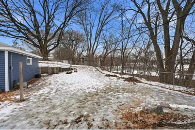 701 Eldridge Avenue W, Roseville, MN 55113 - Photo 33