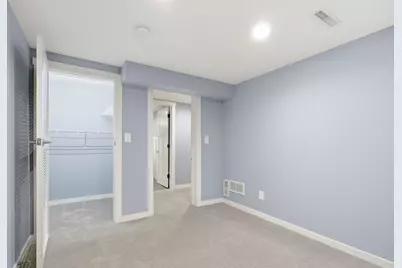 701 Eldridge Avenue W, Roseville, MN 55113 - Photo 27