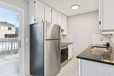 1479 Goodwin Avenue N, Oakdale, MN 55128 - Photo 3