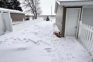 1218 20th St N, Moorhead, MN 56560 - Photo 15