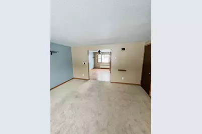 1218 20th Street N, Moorhead, MN 56560 - Photo 3