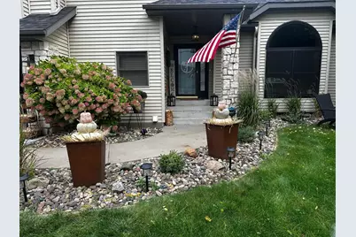 16862 Illinois Avenue, Lakeville, MN 55044 - Photo 3