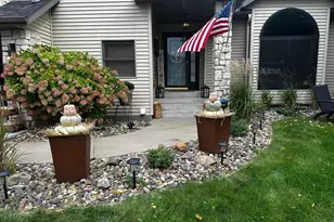 16862 Illinois Ave, Lakeville, MN 55044 - Photo 3