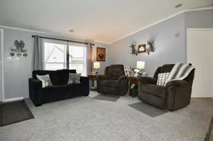 704 1st St E, Milaca, MN 56353 - Photo 21