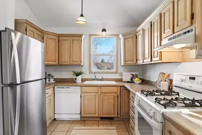 133 10th Avenue N, Hopkins, MN 55343 - Photo 17