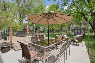 8717 Oxborough Ave S, Bloomington, MN 55437 - Photo 61