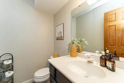 926 Plymouth Lane NW, Rochester, MN 55901 - Photo 17