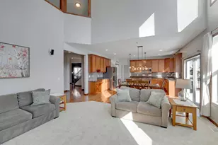 2105 Pembina Ln, Shakopee, MN 55379 - Photo 17