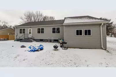 304 Secor Street N, Bricelyn, MN 56014 - Photo 27