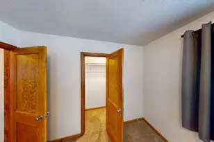 304 Secor Street N, Bricelyn, MN 56014 - Photo 11