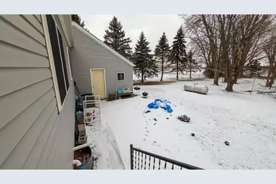 304 Secor Street N, Bricelyn, MN 56014 - Photo 25