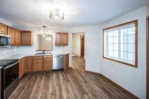 15664 Flackwood Way, Apple Valley, MN 55124 - Photo 17