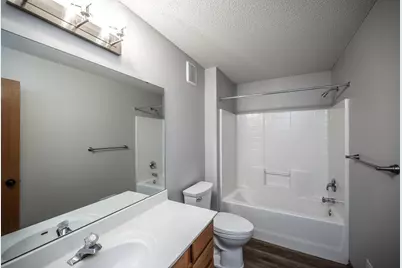 15664 Flackwood Way, Apple Valley, MN 55124 - Photo 31