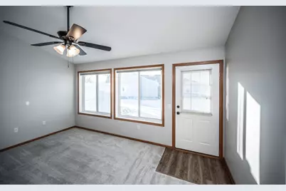 15664 Flackwood Way, Apple Valley, MN 55124 - Photo 13