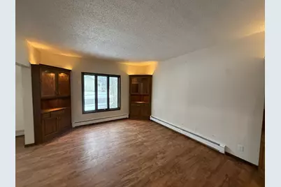 402 E Flynn Street, Redwood Falls, MN 56283 - Photo 7