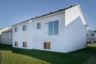 675 47th Ave NE, Saint Cloud, MN 56304 - Photo 3