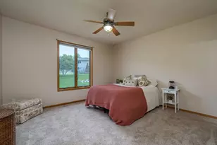 416 Buckshot Ct, Kenyon, MN 55946 - Photo 17