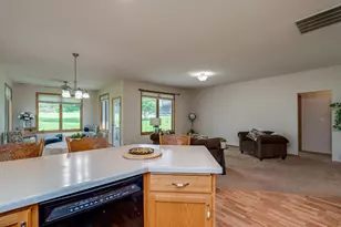 416 Buckshot Ct, Kenyon, MN 55946 - Photo 7