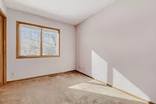 4786 Kent Way, Shoreview, MN 55126 - Photo 13