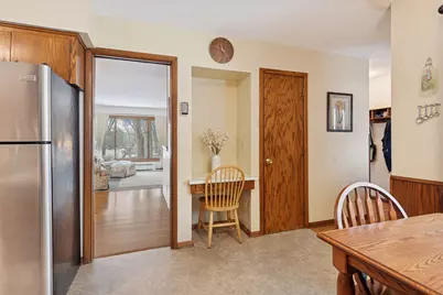 15880 Tonkawood Drive, Minnetonka, MN 55345 - Photo 9