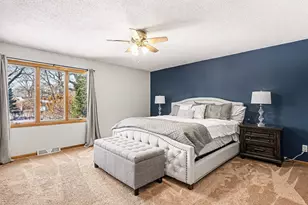 867 Oriole Ln, Chaska, MN 55318 - Photo 9