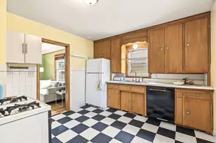 4018 Monroe St NE, Columbia Heights, MN 55421 - Photo 3