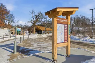 461 Cedar Lake Rd S, Minneapolis, MN 55405 - Photo 41