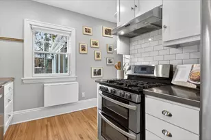 461 Cedar Lake Rd S, Minneapolis, MN 55405 - Photo 7