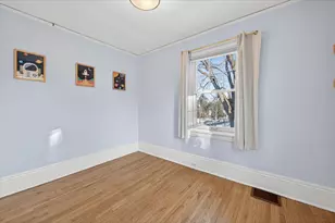 461 Cedar Lake Rd S, Minneapolis, MN 55405 - Photo 19