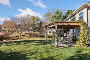 1207 Adrian Dr, Chaska, MN 55318 - Photo 81