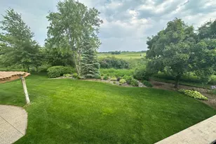 1207 Adrian Dr, Chaska, MN 55318 - Photo 109