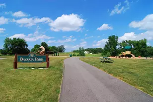 1207 Adrian Dr, Chaska, MN 55318 - Photo 69