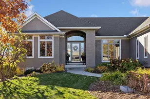 1207 Adrian Dr, Chaska, MN 55318 - Photo 79