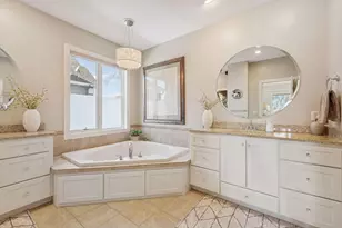 1207 Adrian Dr, Chaska, MN 55318 - Photo 35