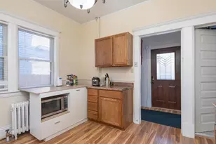 2425 Lyndale Ave S, Minneapolis, MN 55405 - Photo 29